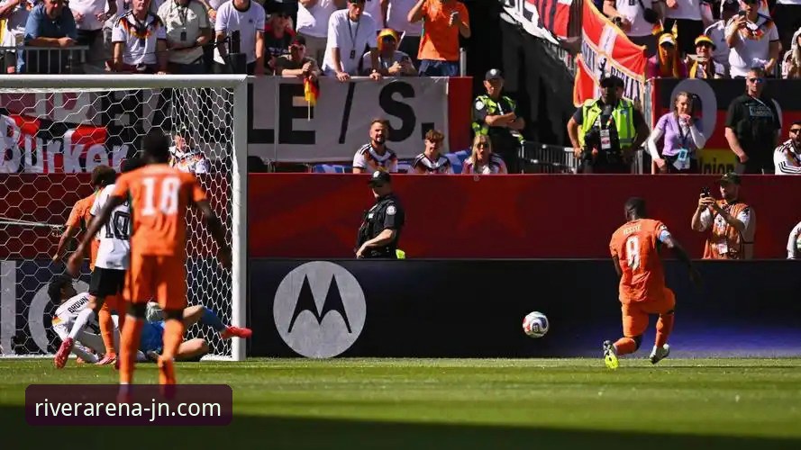 德国2-1绝杀科特迪瓦 vs 7-1血洗库拉索：纳格尔斯曼的生死换人如何改变战局？